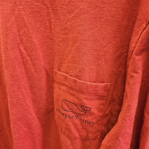 Vineyard Vines Mens Long Sleeve Whale Graphic Red Tshirt - Picture 6 of 7